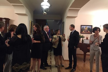 Посланик Иванова организира изпращане на представителя на НАТО в Грузия